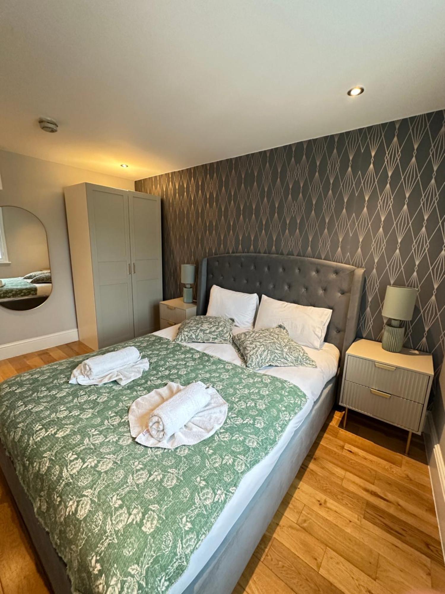 Stylish Flat Minutes From Covent Garden - West End London Exterior photo